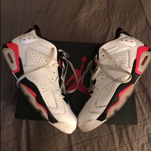 Air Jordan White/Infrared 23 - Black